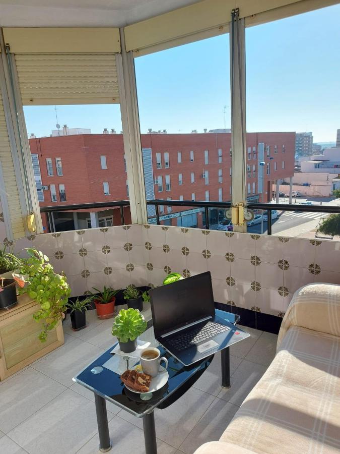 Habitacion Privada A 15 Min De La Playa/Piso Hotell Huelva Eksteriør bilde